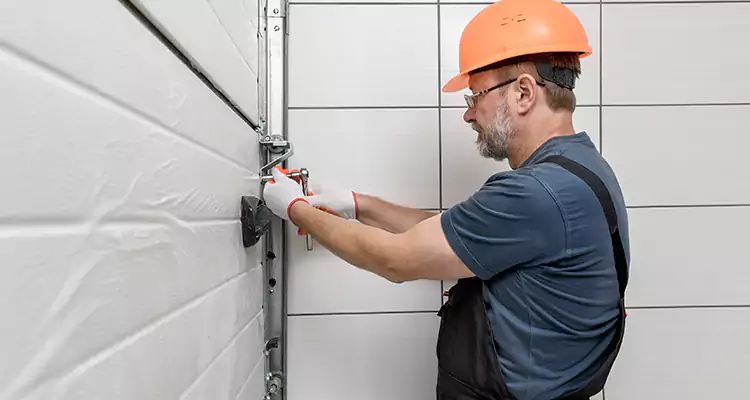 Emergency Garage Door Repair in Key West, FL