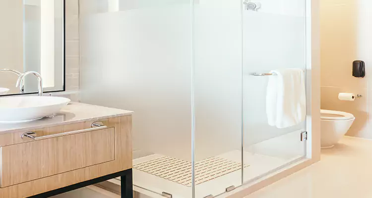 Expert Shower Door Fix and Repair in Key West, FL